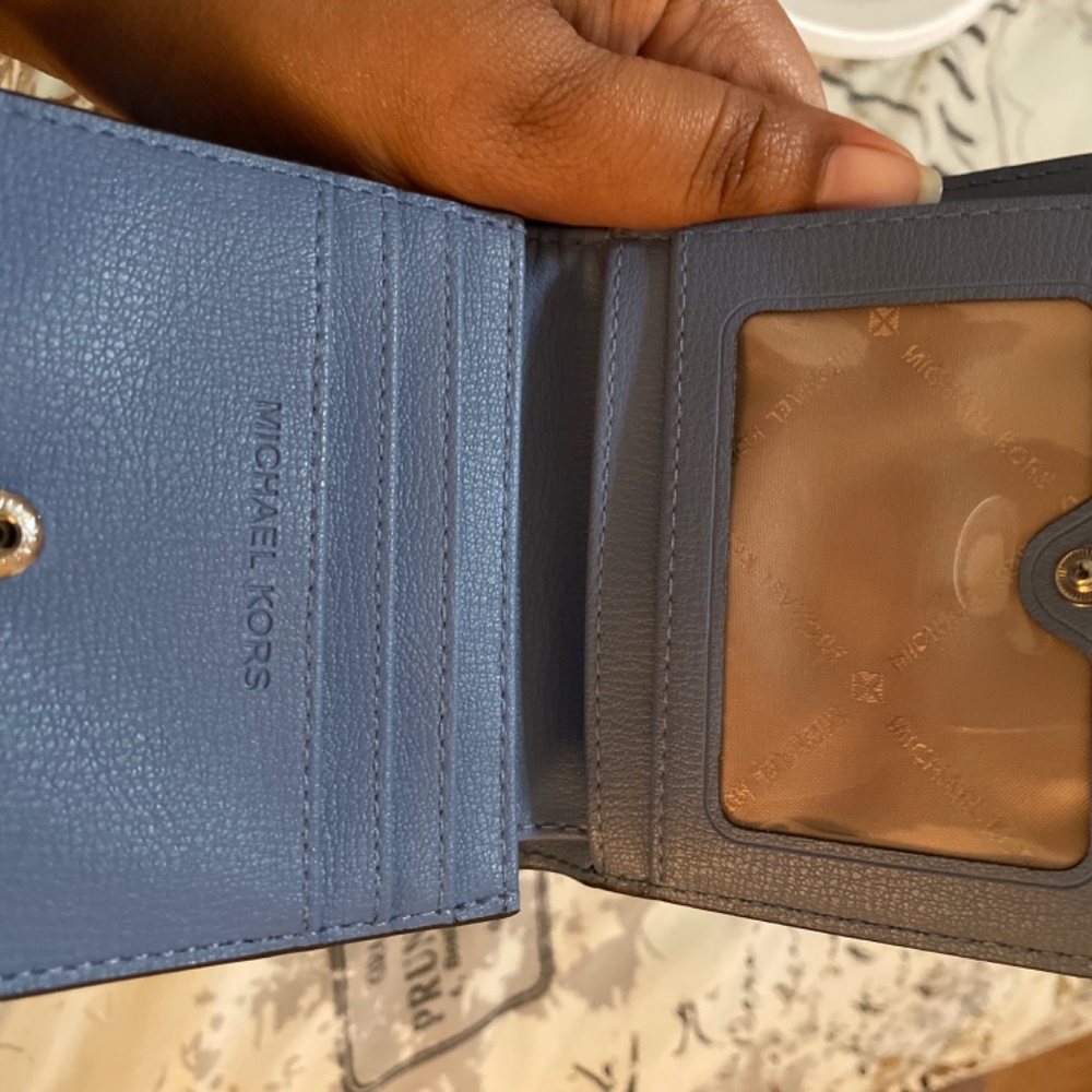 Wallet - Picture 2 of 3